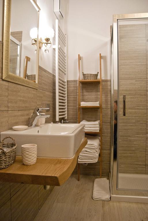 Suites Bobbio Bagian luar foto